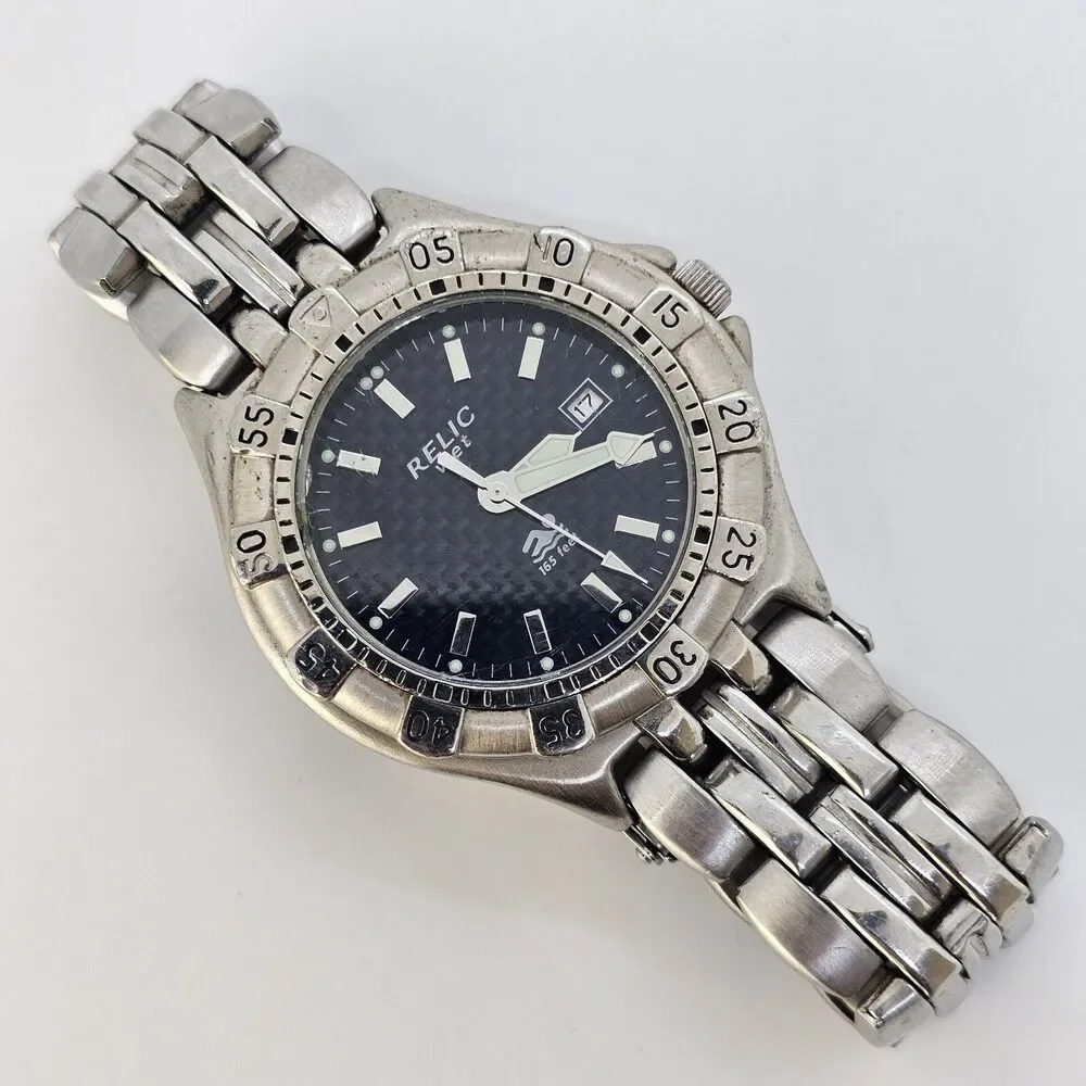 Relic Men's Watch‎ 40MM Black Dial Gray Tone Bracelet Date 6